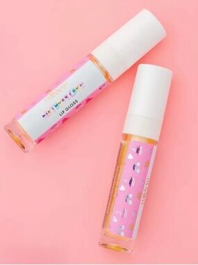 Aminnah  Pink Lip Gloss - Hydrating Shine